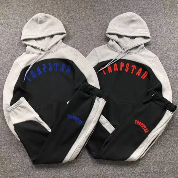 TRAPSTAR Colorblock Arch Logo Trousers Hoodie 412272163