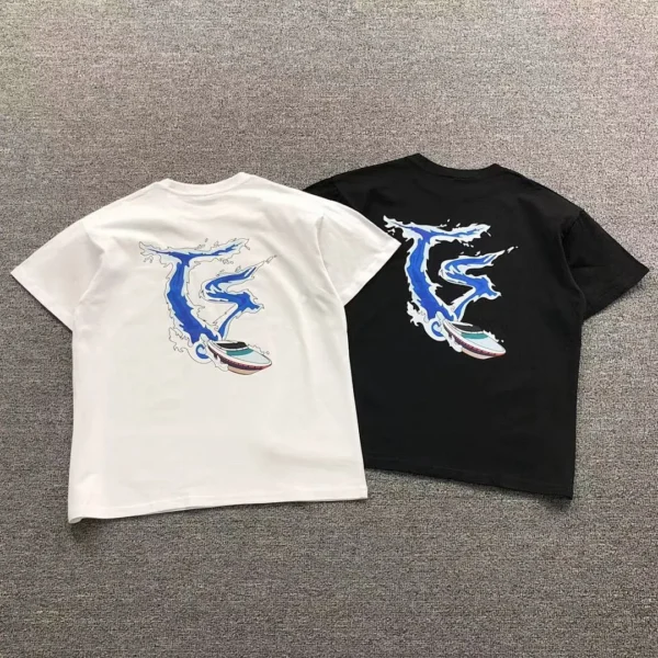 TRAPSTAR Snake Dragon Print T-Shirt 411184763
