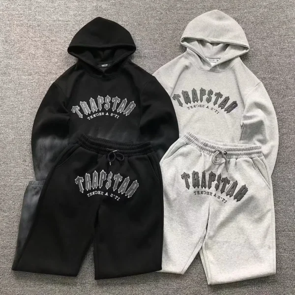 TRAPSTAR Tagline Logo White Trousers Hoodie 110112917