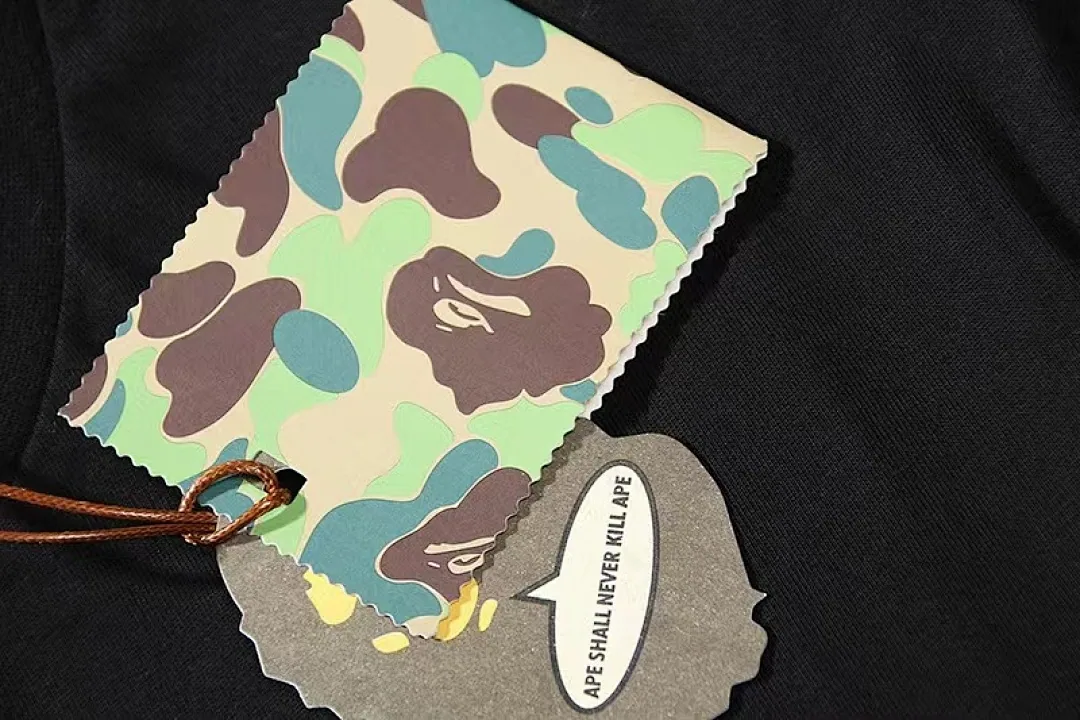 BAPE T-Shirt 153195
