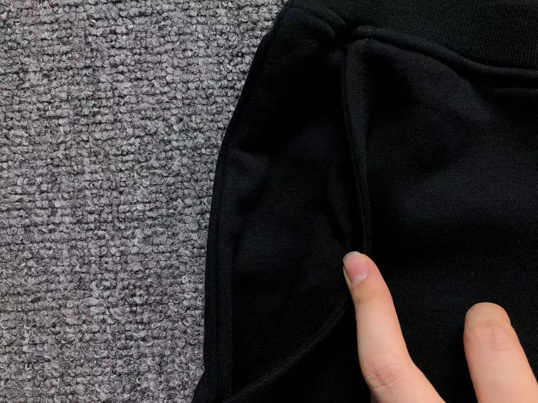 CDG Shorts 382021