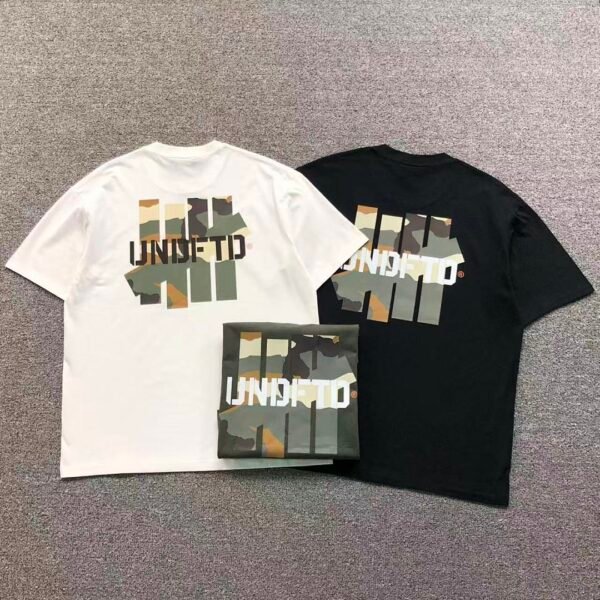 UNDEFEATED T-Shirt 1112111502
