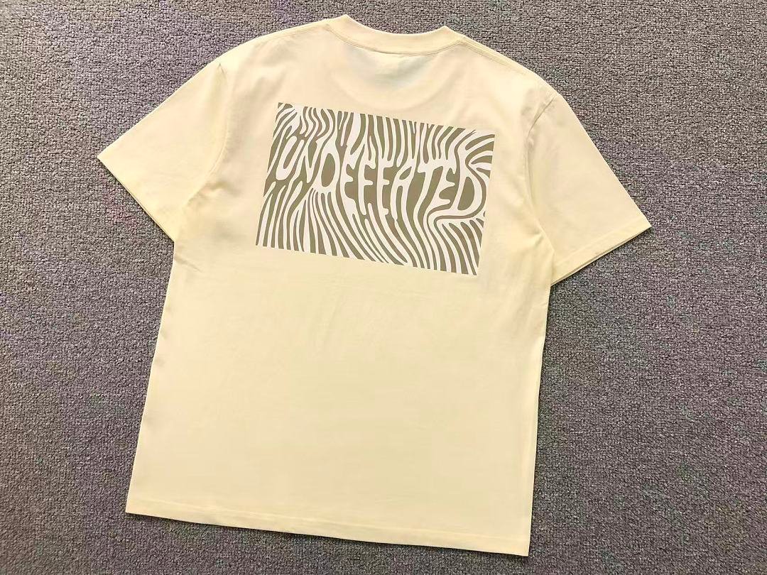 UNDEFEATED T-Shirt 126173102