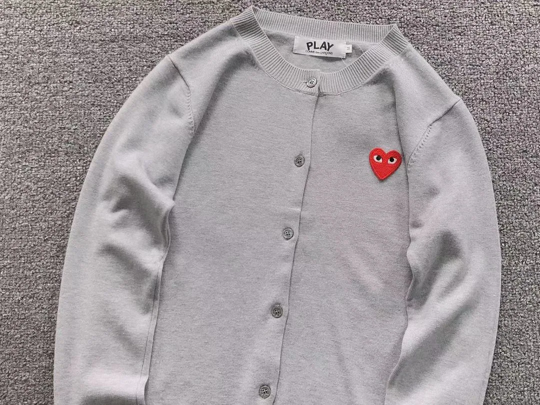 CDG Female Style Sweater 127721175