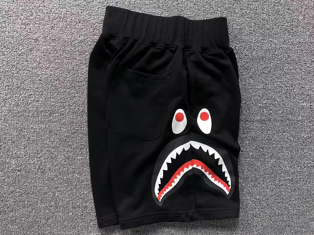 BAPE Shorts 4207110577